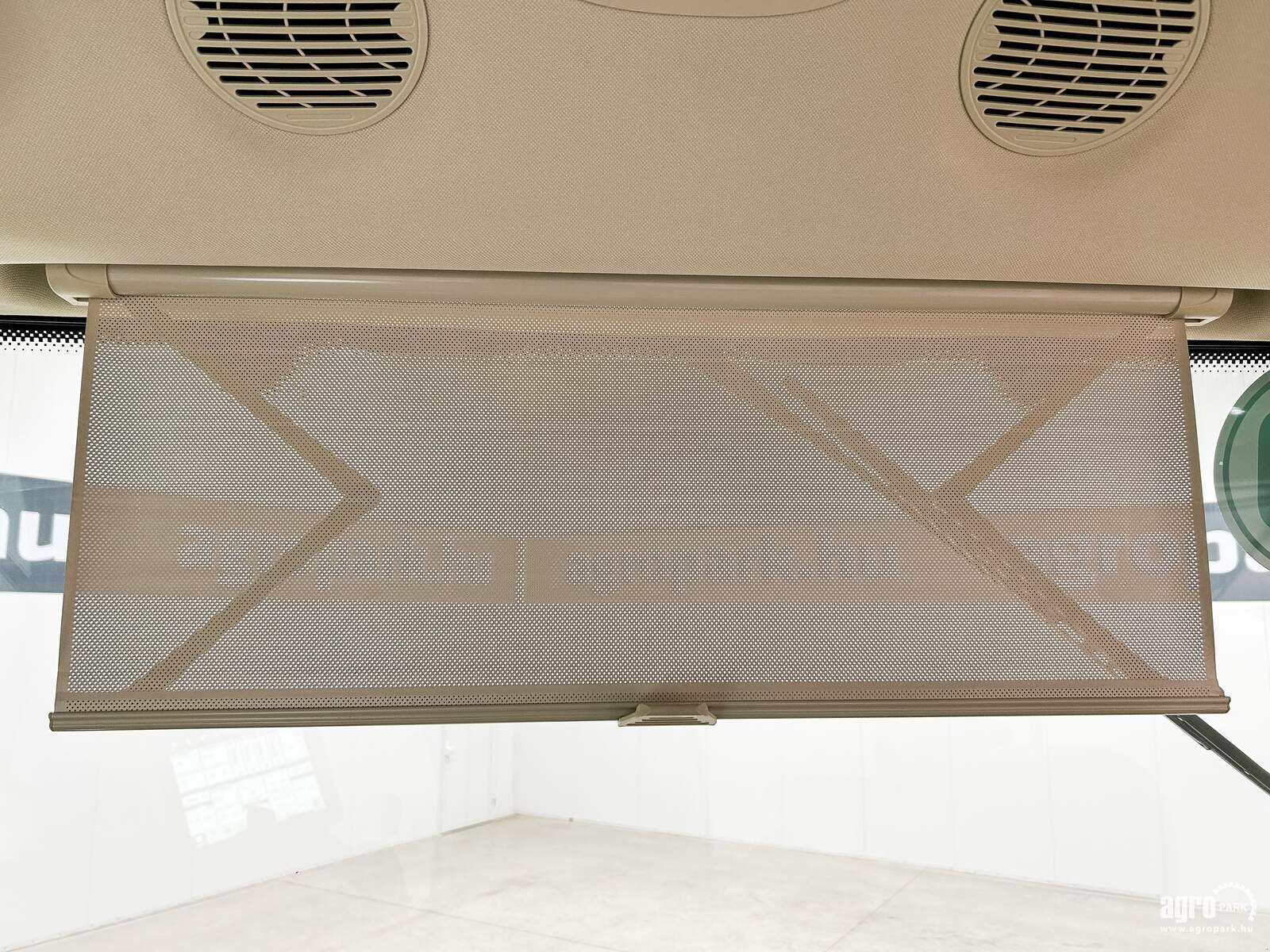 Traktor del tipo John Deere 6215R, Gebrauchtmaschine en Csengele (Imagen 27)