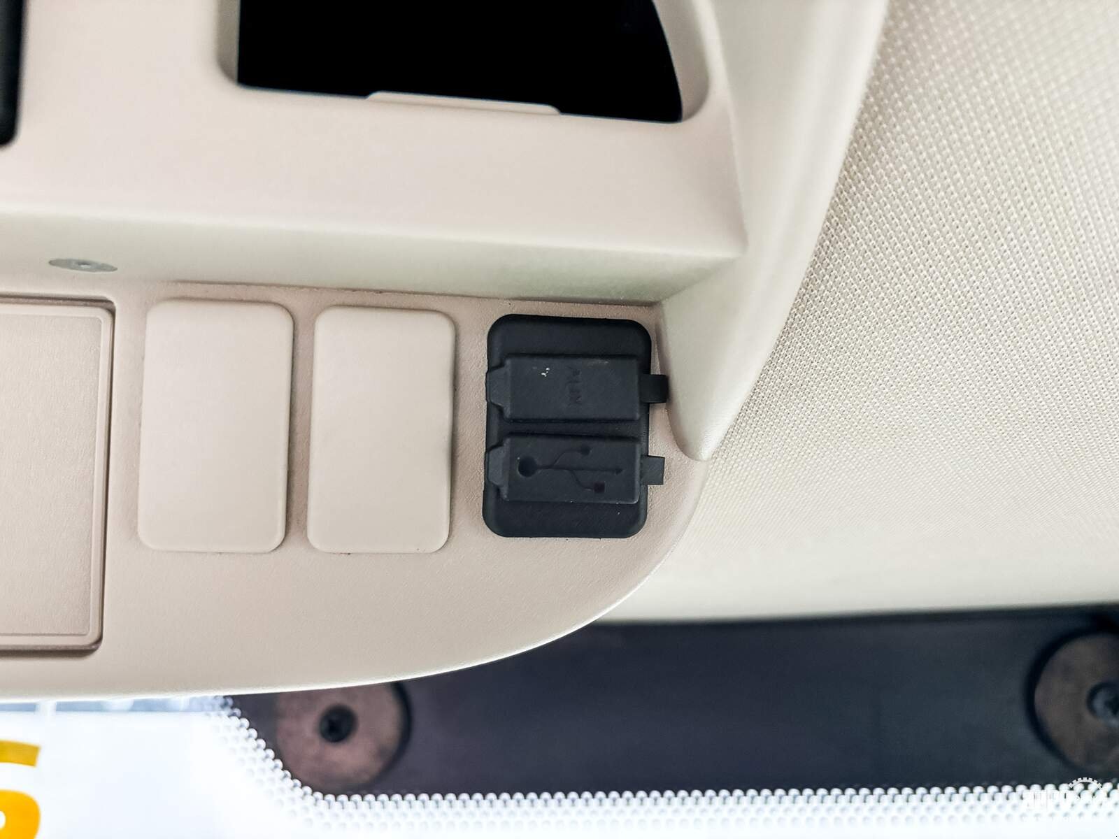 Traktor типа John Deere 6215R, Gebrauchtmaschine в Csengele (Фотография 29)