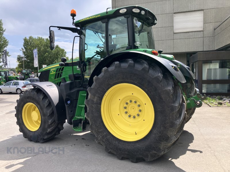 Traktor типа John Deere 6215R, Gebrauchtmaschine в Ravensburg (Фотография 3)