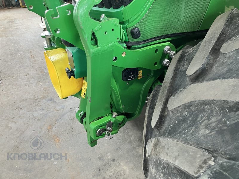Traktor типа John Deere 6215R, Gebrauchtmaschine в Ravensburg (Фотография 12)