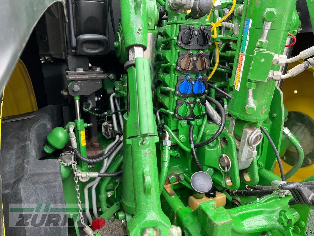 Traktor typu John Deere 6215R, Gebrauchtmaschine v Holzgünz - Schwaighausen (Obrázek 9)