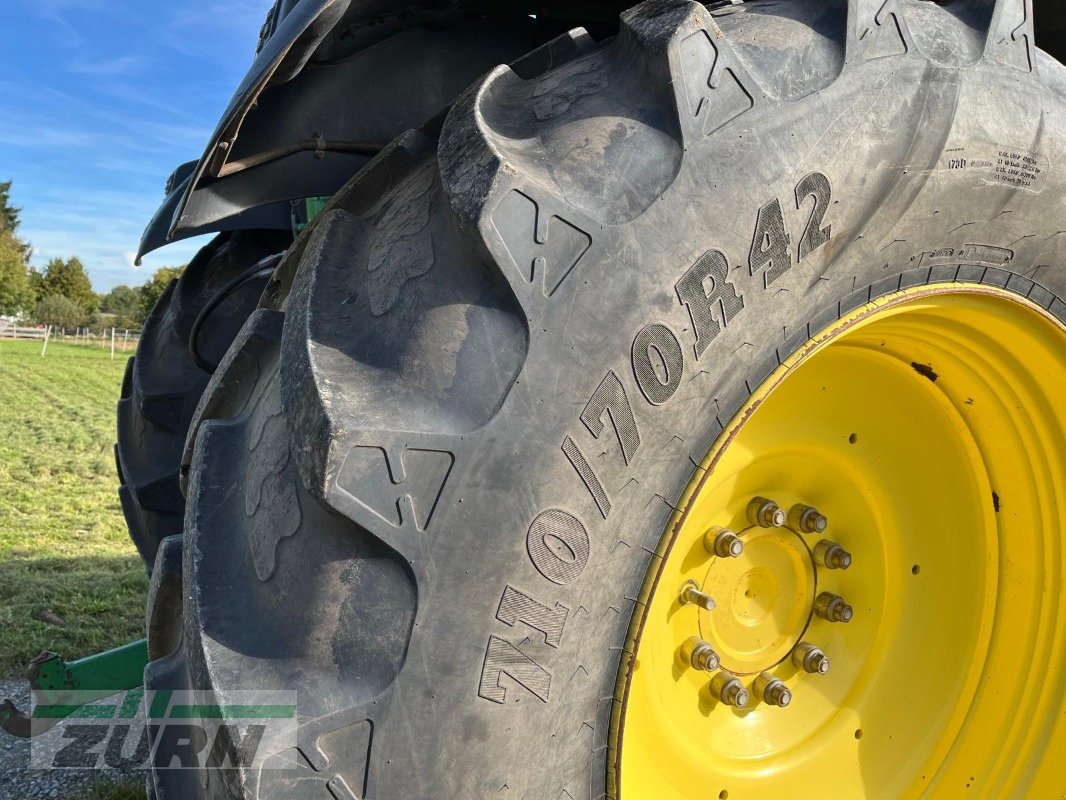 Traktor типа John Deere 6215R, Gebrauchtmaschine в Kanzach (Фотография 7)