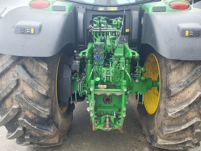 Traktor tipa John Deere 6215R, Gebrauchtmaschine u PITHIVIERS Cedex (Slika 4)