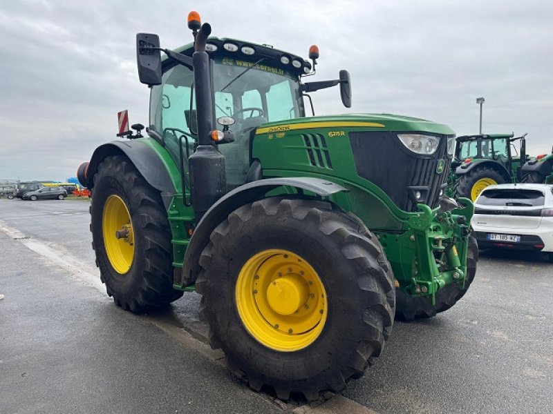 Traktor типа John Deere 6215R, Gebrauchtmaschine в PITHIVIERS Cedex (Фотография 2)