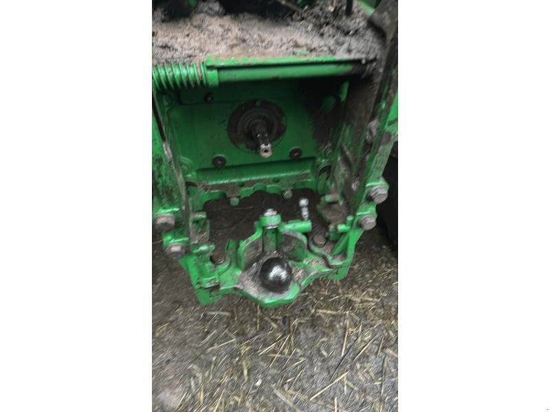 Traktor του τύπου John Deere 6215R, Gebrauchtmaschine σε Wargnies Le Grand (Φωτογραφία 5)
