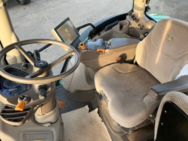 Traktor типа John Deere 6215R, Gebrauchtmaschine в SAINT NICOLAS DE PORT (Фотография 7)