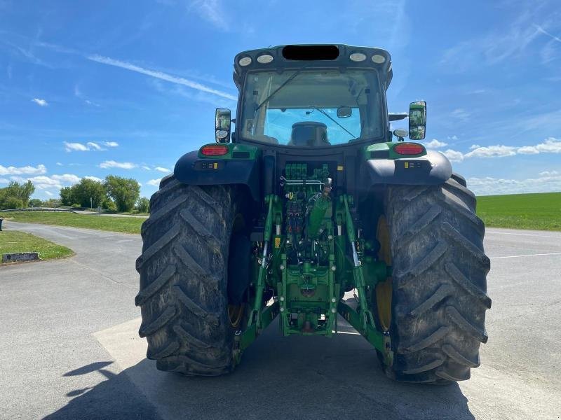 Traktor typu John Deere 6215R, Gebrauchtmaschine w LE PONT CHRETIEN (Zdjęcie 9)