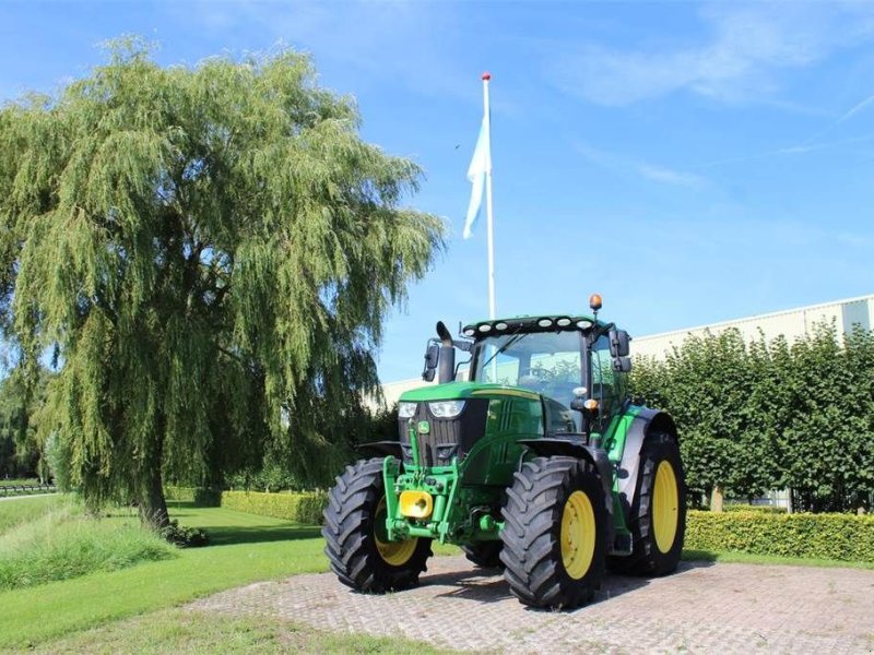Traktor a típus John Deere 6215R, Gebrauchtmaschine ekkor: Bant (Kép 1)