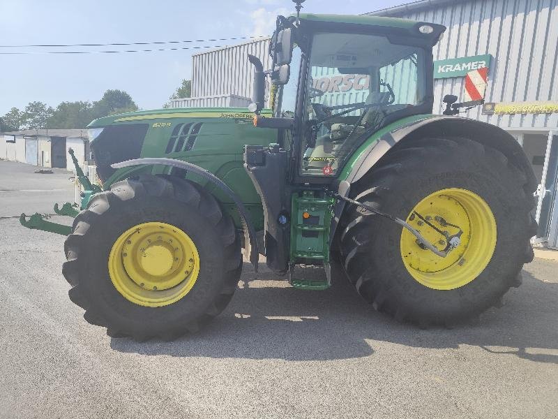 Traktor типа John Deere 6215R, Gebrauchtmaschine в SAINT GENEST D'AMBIERE (Фотография 3)