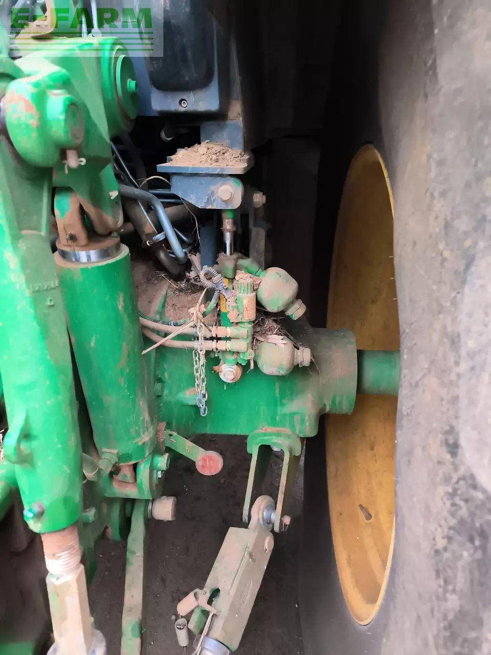 Traktor του τύπου John Deere 6215r, Gebrauchtmaschine σε CHAUVONCOURT (Φωτογραφία 10)