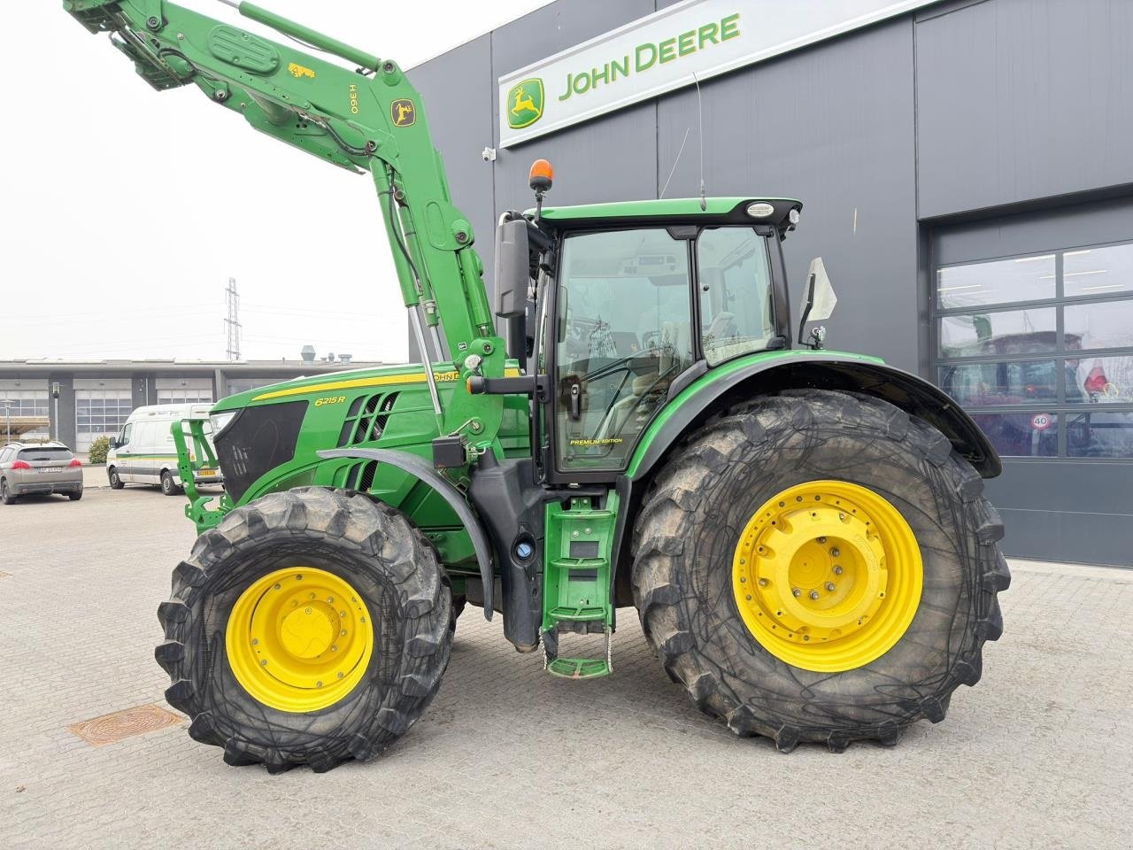 Traktor des Typs John Deere 6215R, Gebrauchtmaschine in Næstved (Bild 12)