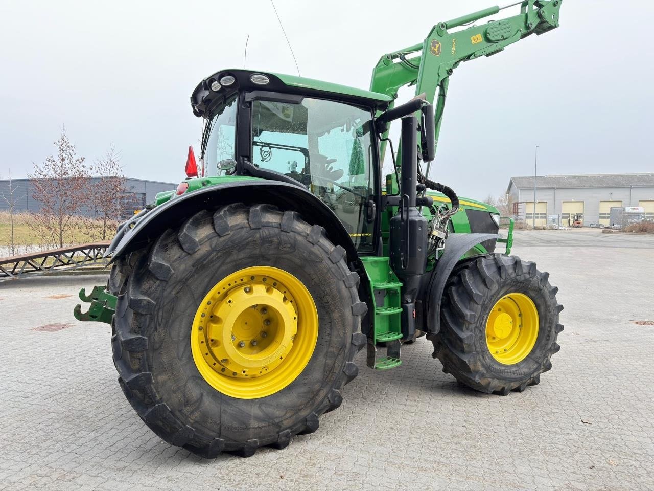 Traktor des Typs John Deere 6215R, Gebrauchtmaschine in Næstved (Bild 13)