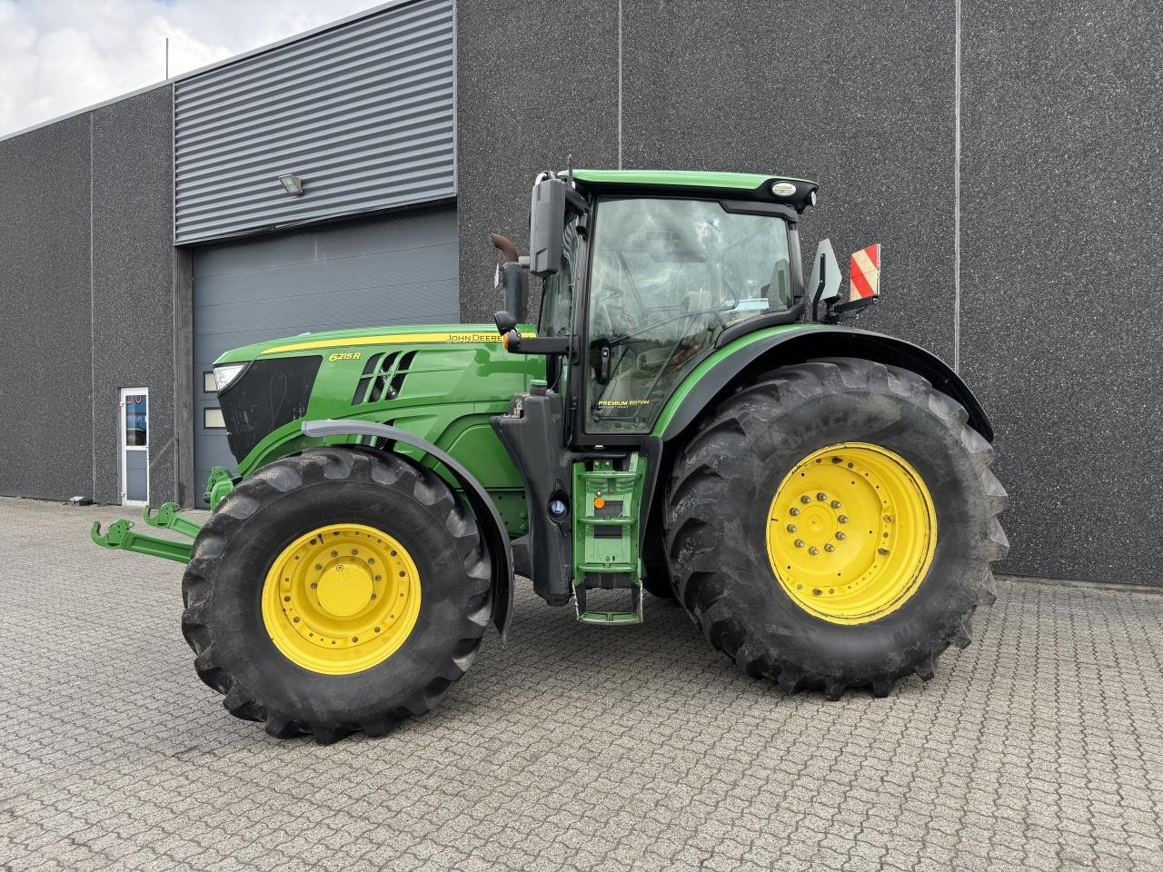 Traktor του τύπου John Deere 6215R, Gebrauchtmaschine σε Brønderslev (Φωτογραφία 9)