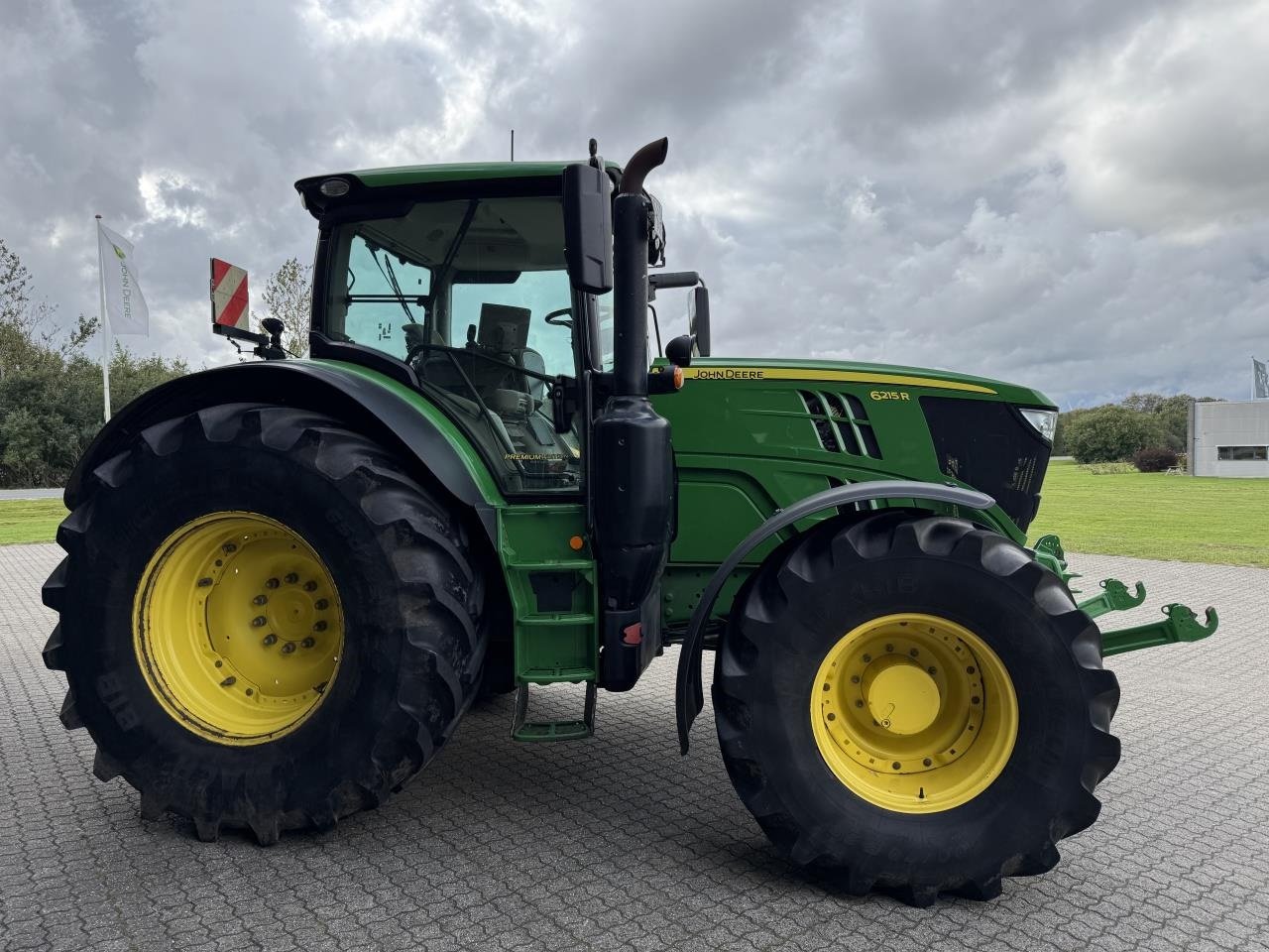 Traktor του τύπου John Deere 6215R, Gebrauchtmaschine σε Brønderslev (Φωτογραφία 12)