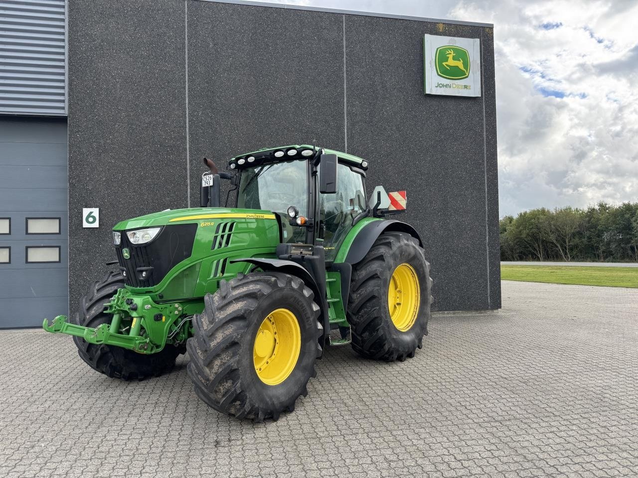 Traktor του τύπου John Deere 6215R, Gebrauchtmaschine σε Brønderslev (Φωτογραφία 1)