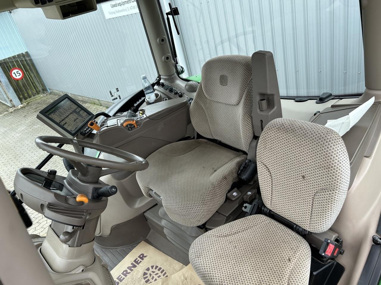 Traktor del tipo John Deere 6215R, Gebrauchtmaschine en Bramming (Imagen 16)