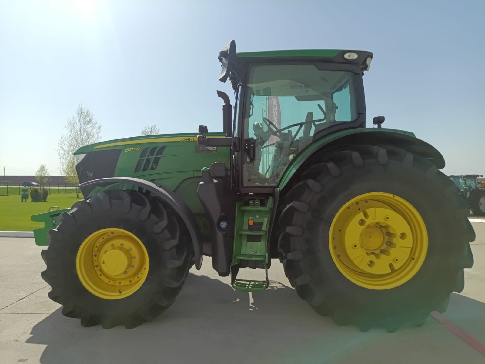 Traktor typu John Deere 6215R, Gebrauchtmaschine w Orţişoara (Zdjęcie 4)