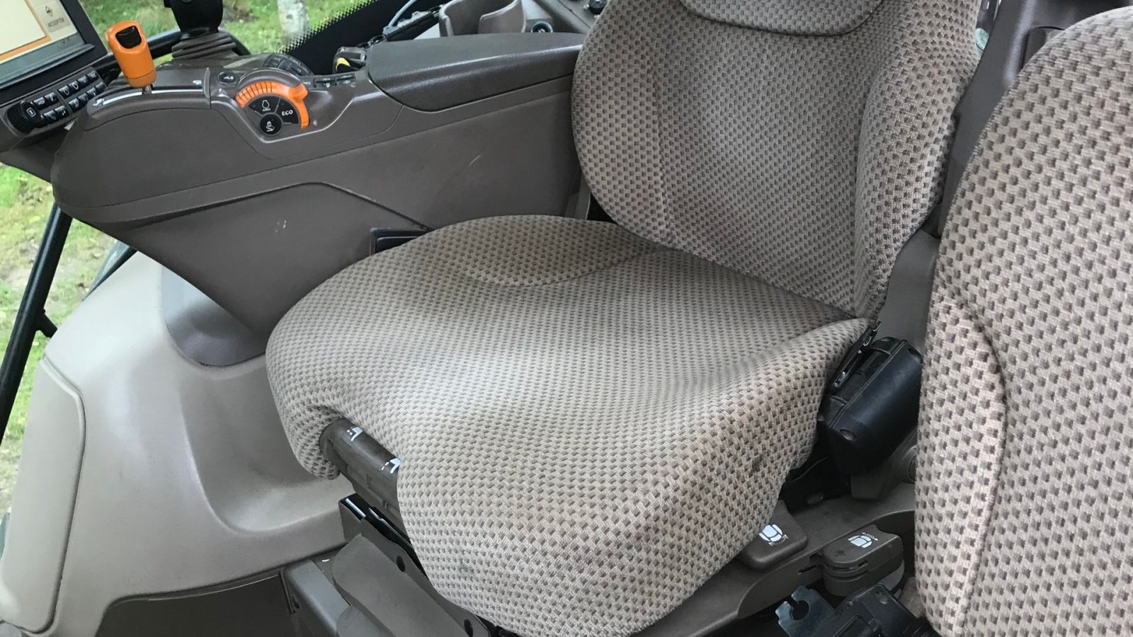 Traktor tipa John Deere 6215R, Gebrauchtmaschine u Bredsten (Slika 5)