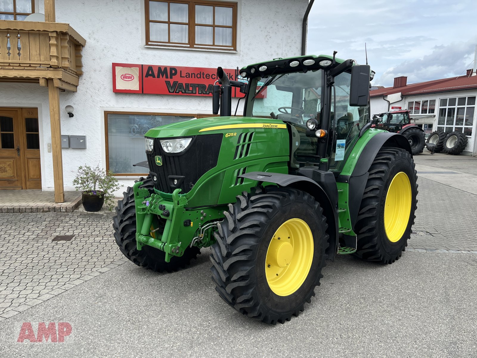 Traktor of the type John Deere 6215R, Gebrauchtmaschine in Teising (Picture 1)