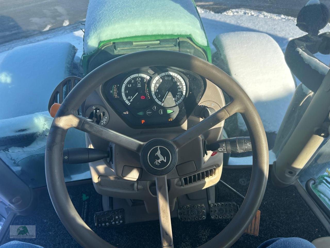 Traktor от тип John Deere 6215R, Gebrauchtmaschine в Plauen (Снимка 8)