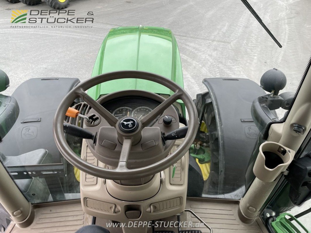 Traktor van het type John Deere 6215R, Gebrauchtmaschine in Rietberg (Foto 8)