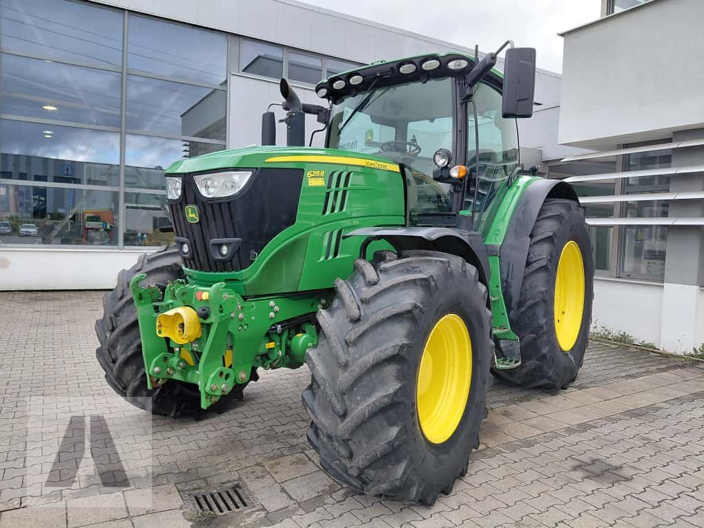 Traktor типа John Deere 6215R, Gebrauchtmaschine в Regensburg (Фотография 1)