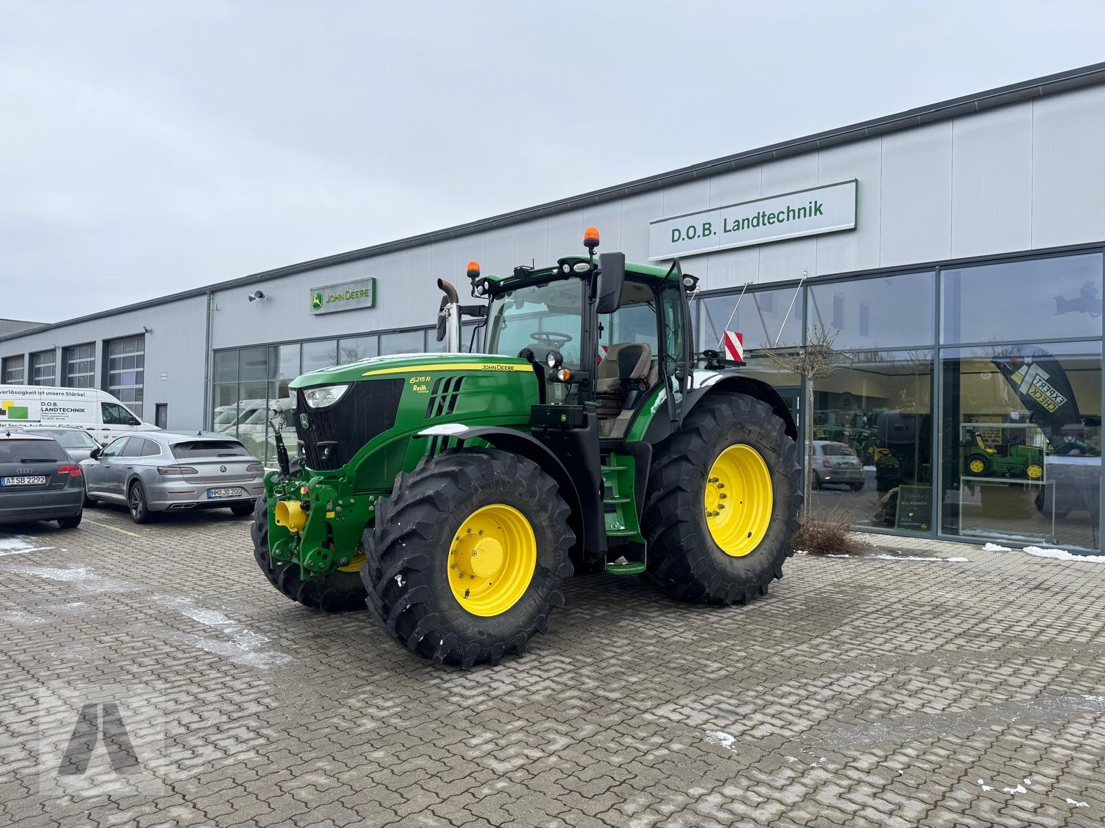 Traktor za tip John Deere 6215R, Gebrauchtmaschine u Langweid am Lech (Slika 1)