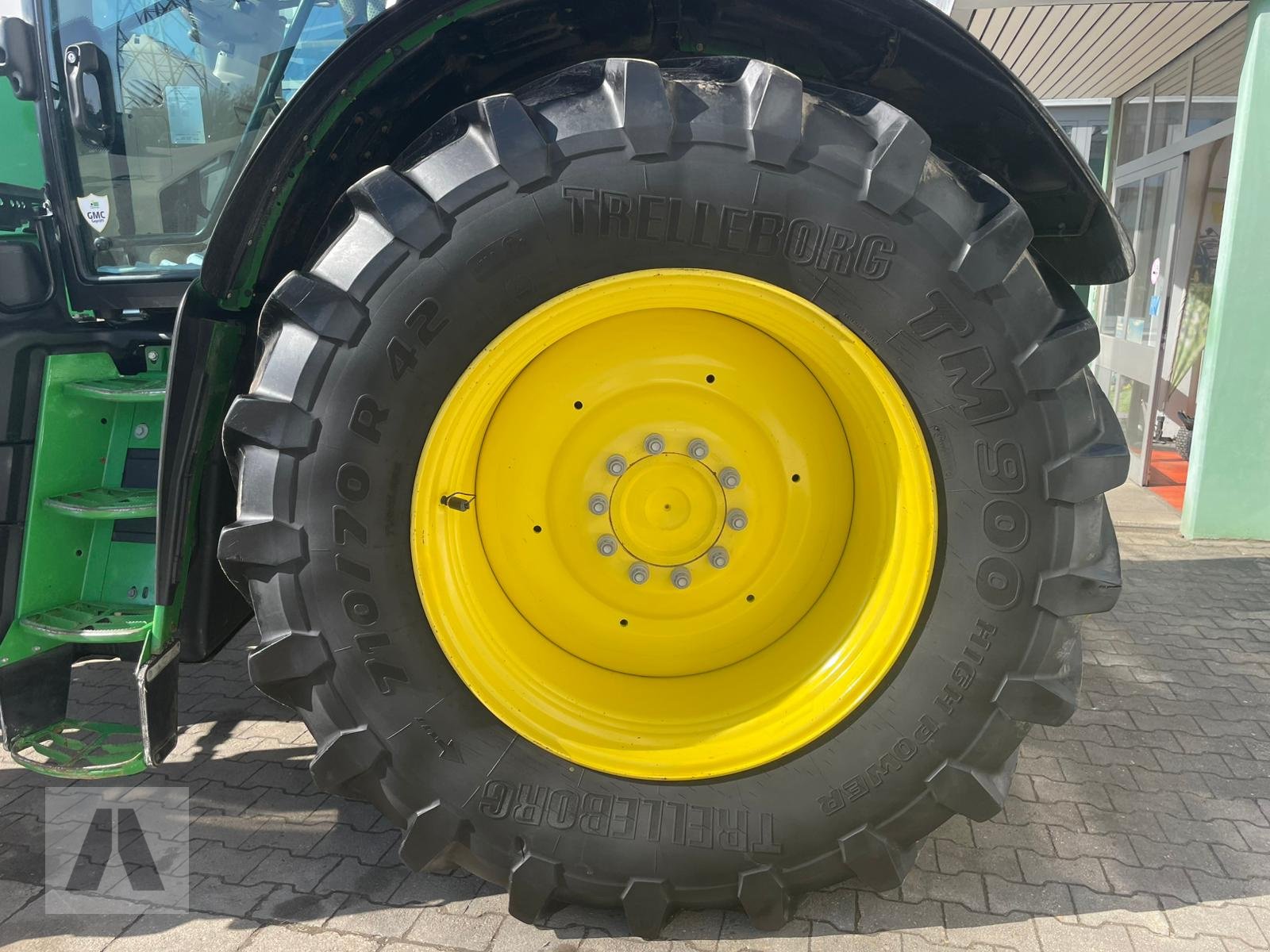 Traktor типа John Deere 6215R, Gebrauchtmaschine в Regensburg (Фотография 10)