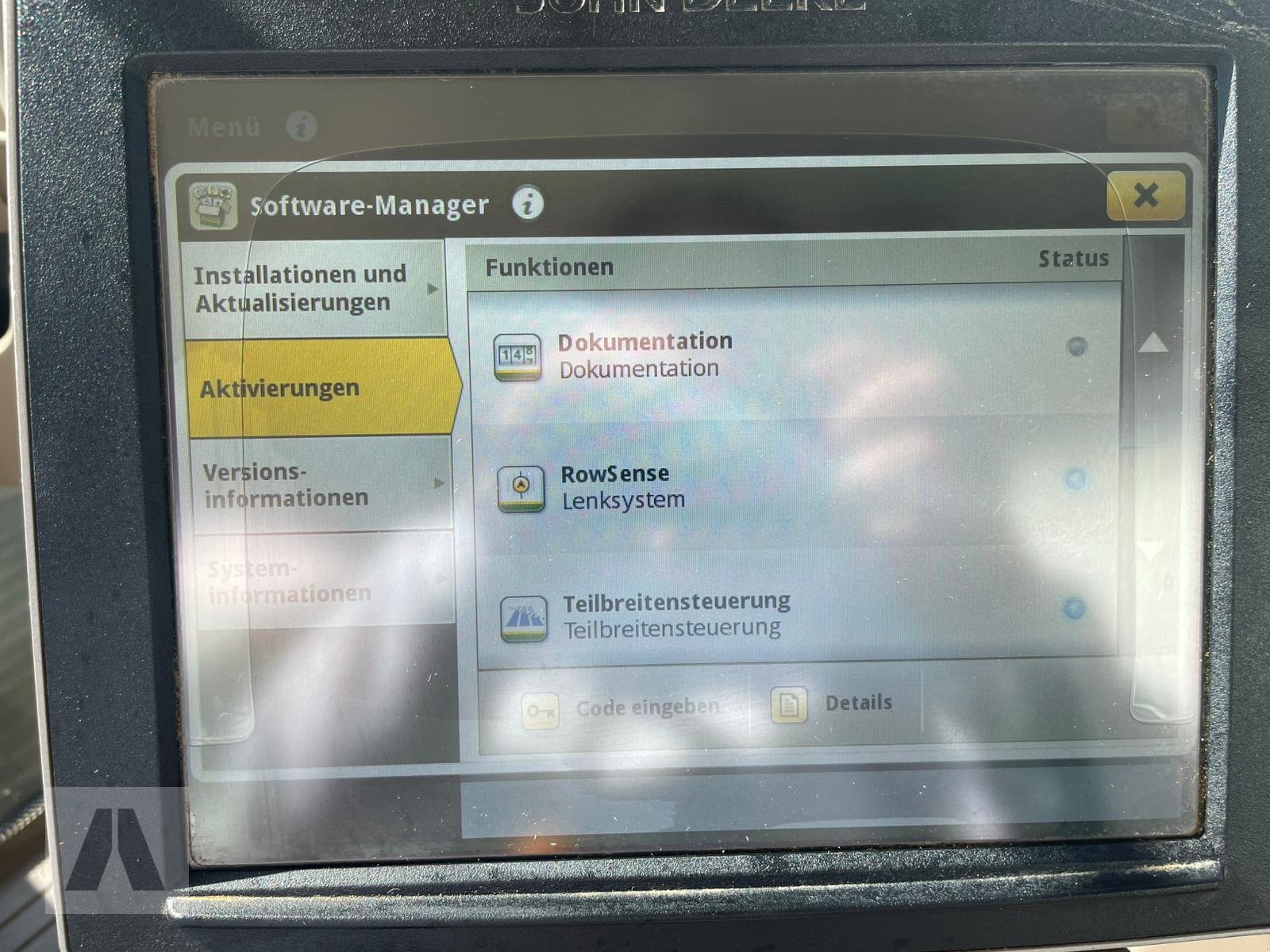 Traktor типа John Deere 6215R, Gebrauchtmaschine в Regensburg (Фотография 20)