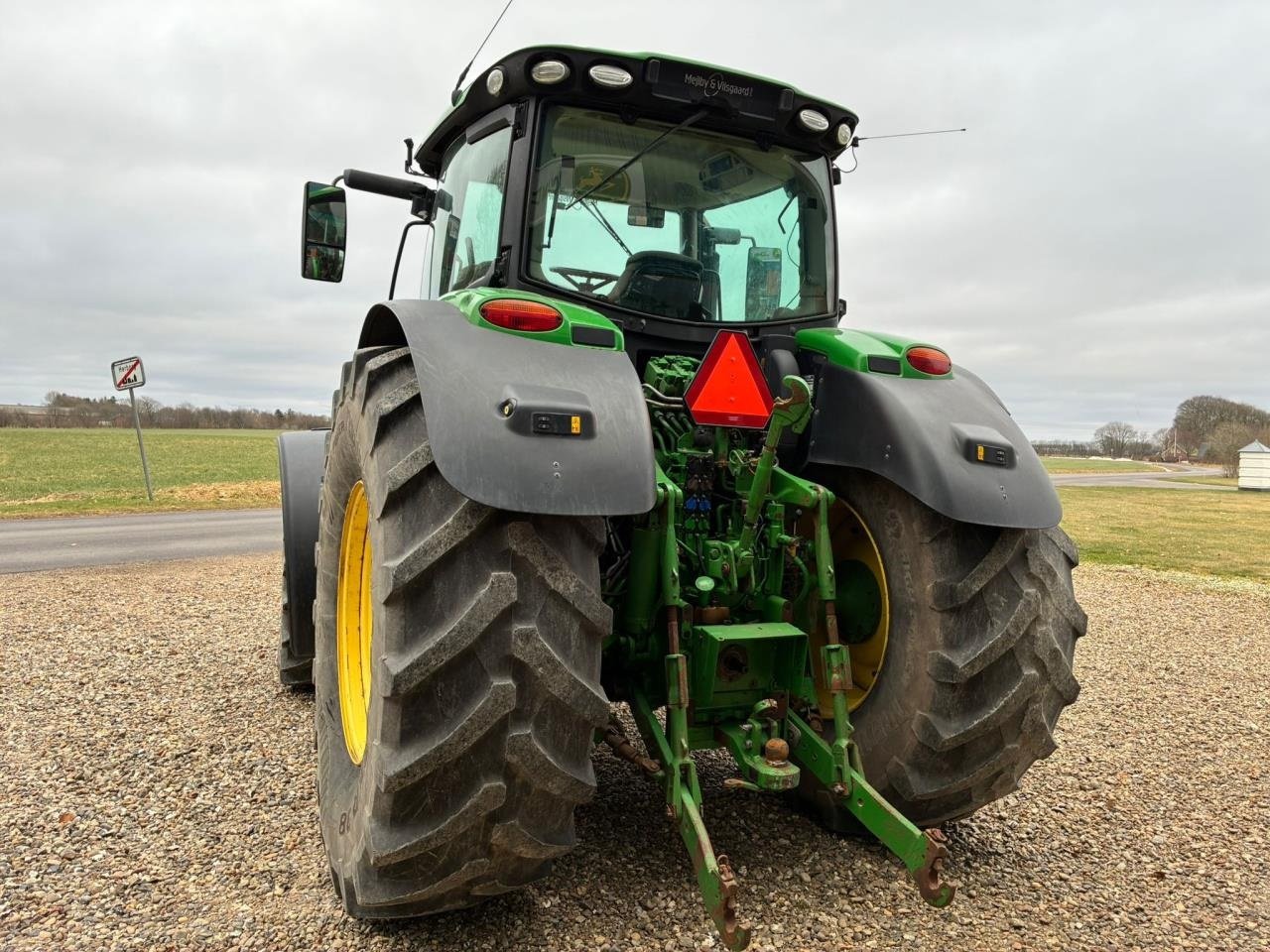 Traktor типа John Deere 6215R, Gebrauchtmaschine в Videbæk (Фотография 7)