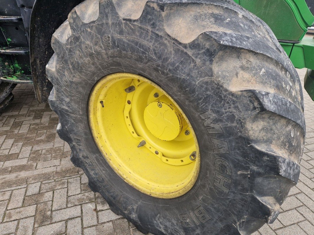 Traktor typu John Deere 6215R, Gebrauchtmaschine v Neubrandenburg (Obrázek 9)