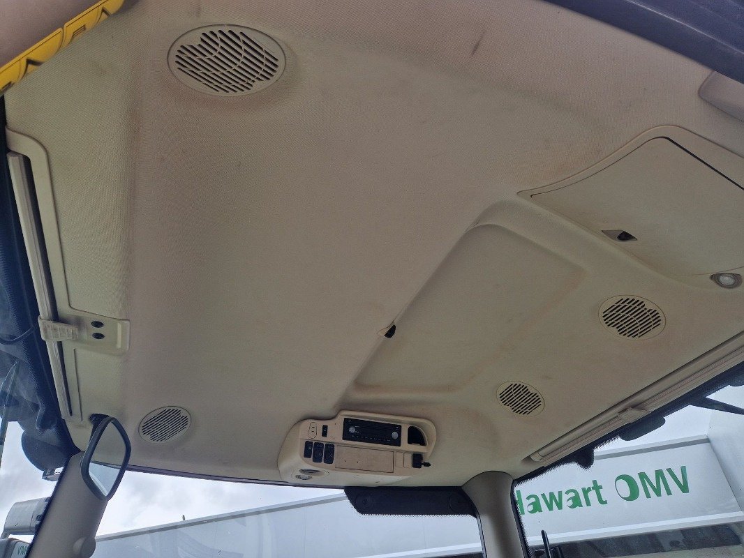 Traktor typu John Deere 6215R, Gebrauchtmaschine v Neubrandenburg (Obrázek 12)