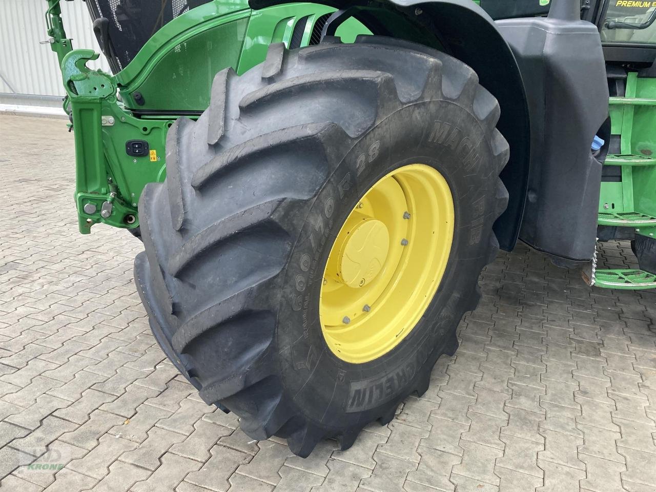 Traktor van het type John Deere 6215R, Gebrauchtmaschine in Spelle (Foto 2)