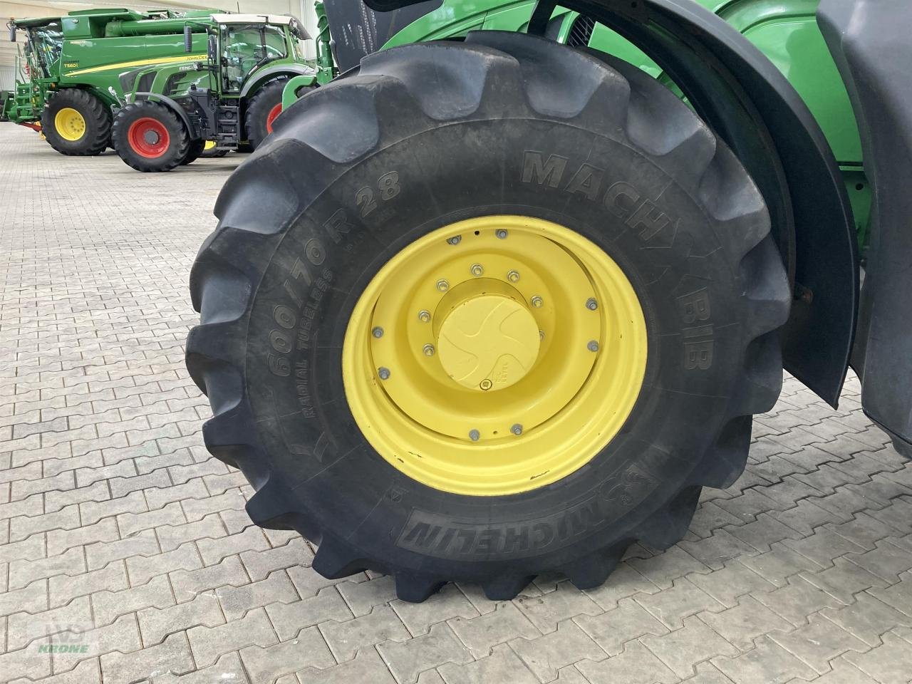 Traktor van het type John Deere 6215R, Gebrauchtmaschine in Spelle (Foto 3)