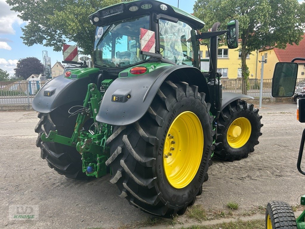 Traktor типа John Deere 6215R, Gebrauchtmaschine в Groß Munzel (Фотография 4)
