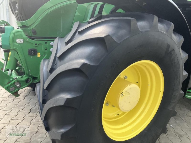 Traktor des Typs John Deere 6215R, Gebrauchtmaschine in Spelle (Bild 8)