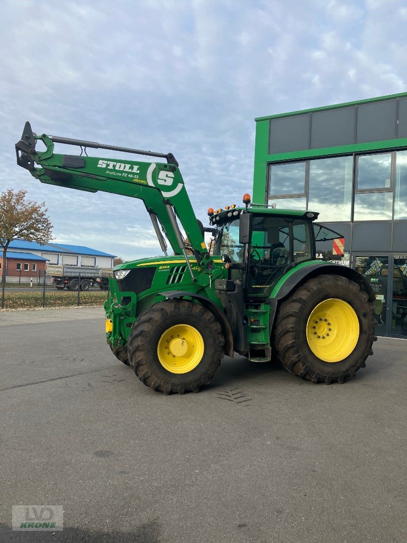 Traktor от тип John Deere 6215R, Gebrauchtmaschine в Spelle (Снимка 1)