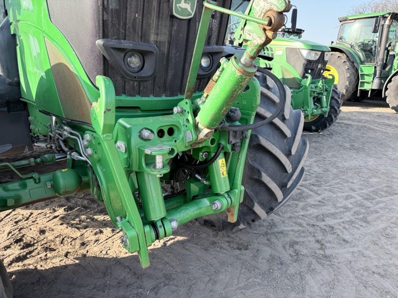 Traktor Türe ait John Deere 6215R, Gebrauchtmaschine içinde Marxen (resim 11)