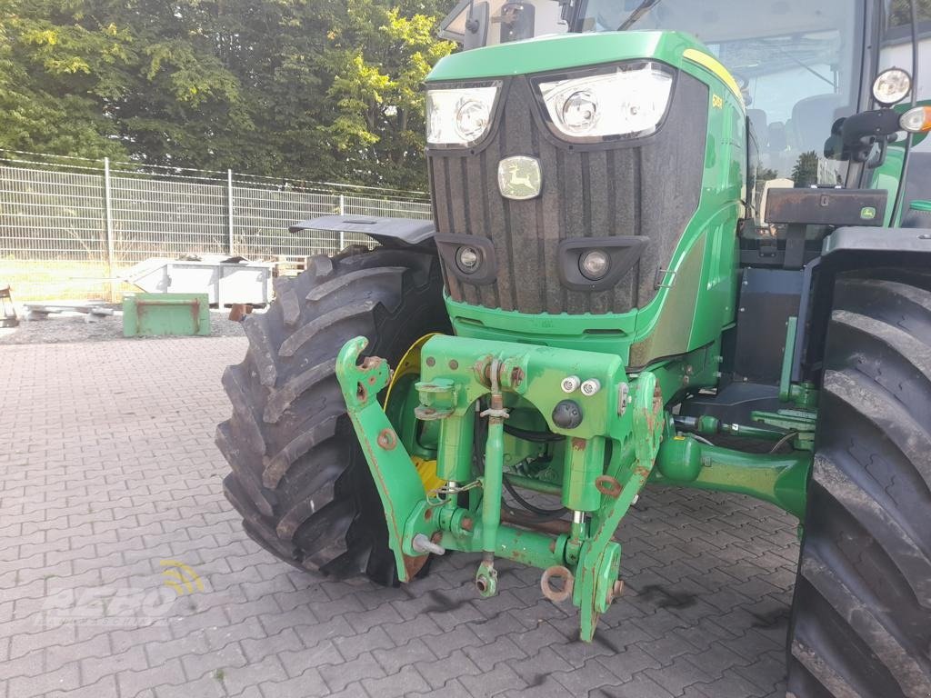Traktor van het type John Deere 6215R, Gebrauchtmaschine in Neuenkirchen-Vörden (Foto 3)