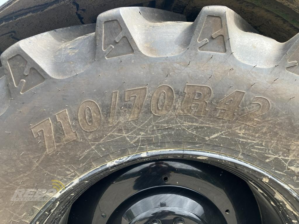 Traktor des Typs John Deere 6215R, Gebrauchtmaschine in Aurich (Bild 11)