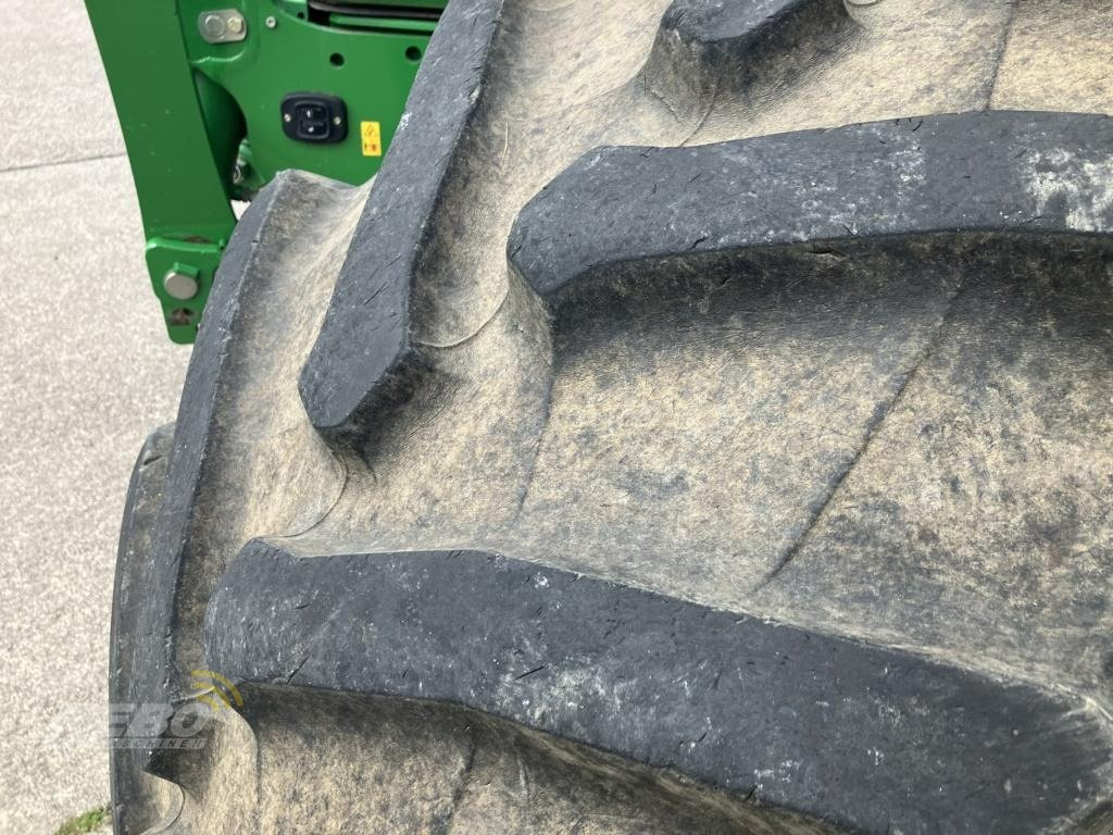 Traktor des Typs John Deere 6215R, Gebrauchtmaschine in Aurich (Bild 17)