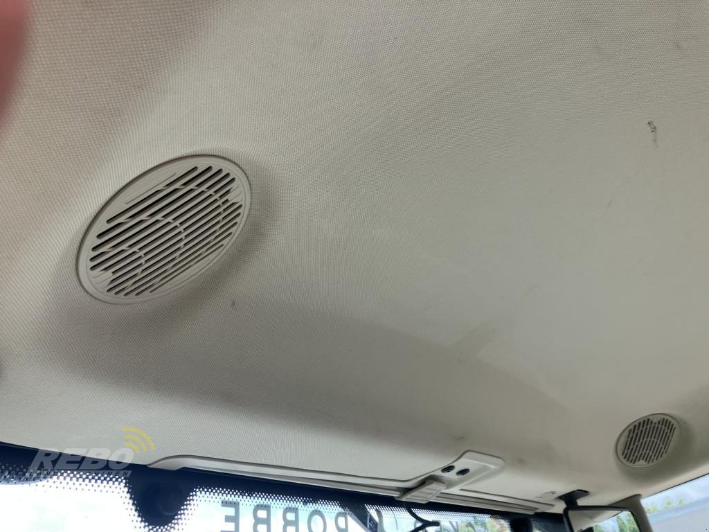 Traktor des Typs John Deere 6215R, Gebrauchtmaschine in Aurich (Bild 27)