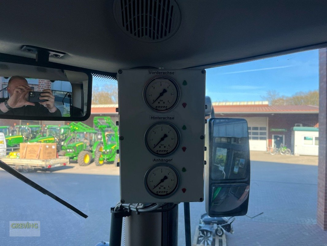 Traktor des Typs John Deere 6215R, Gebrauchtmaschine in Ahaus (Bild 12)