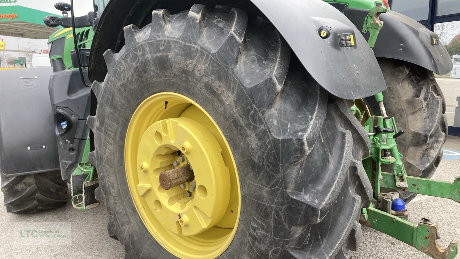 Traktor типа John Deere 6215R, Gebrauchtmaschine в Eggendorf (Фотография 18)