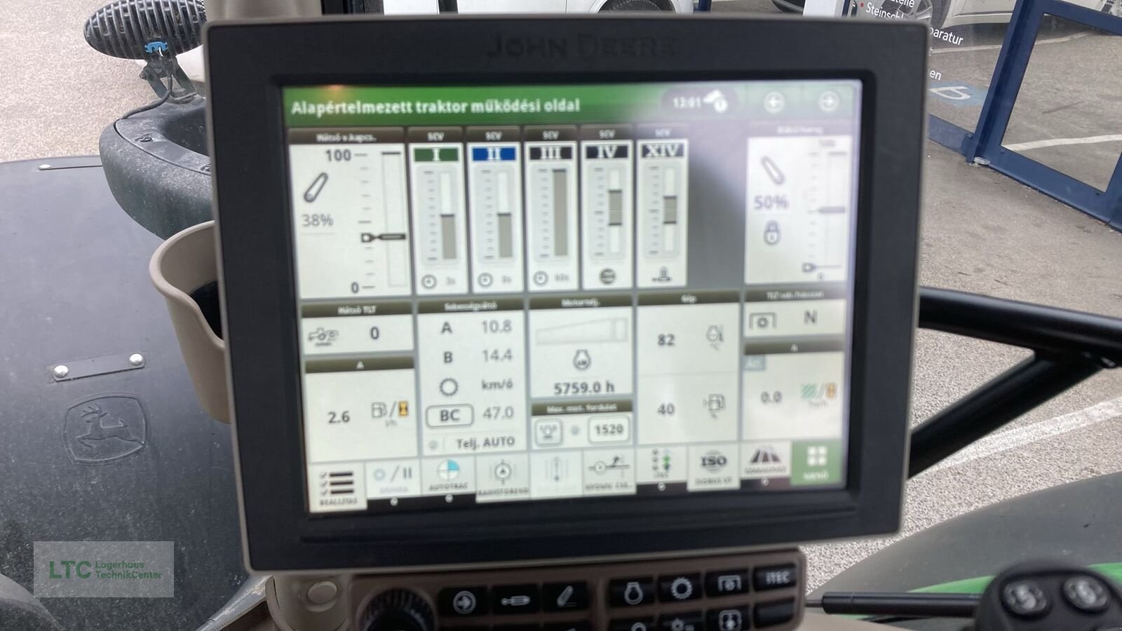 Traktor типа John Deere 6215R, Gebrauchtmaschine в Eggendorf (Фотография 12)