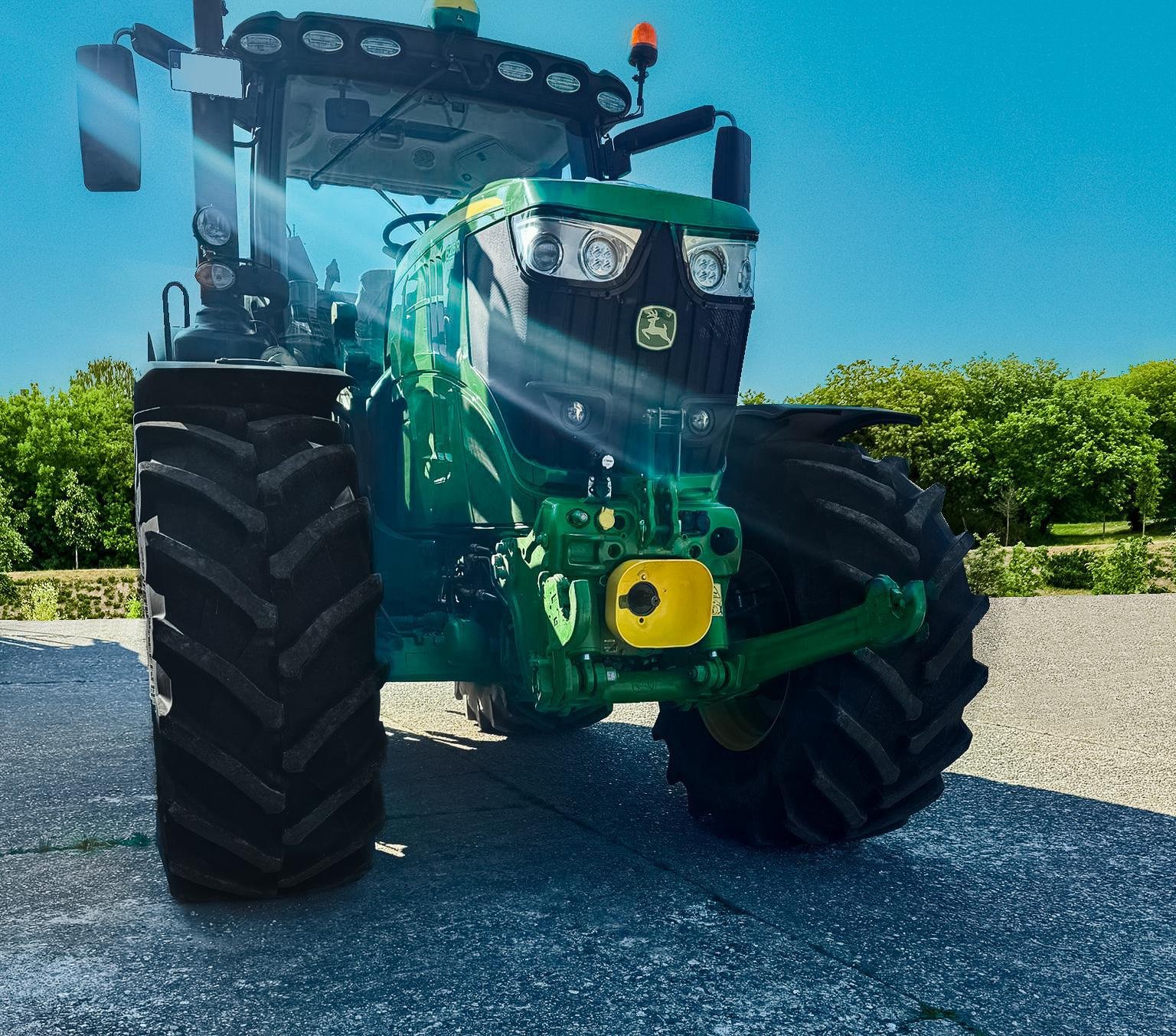 Traktor tip John Deere 6215R, Gebrauchtmaschine in Kirchdorf a. Inn (Poză 4)