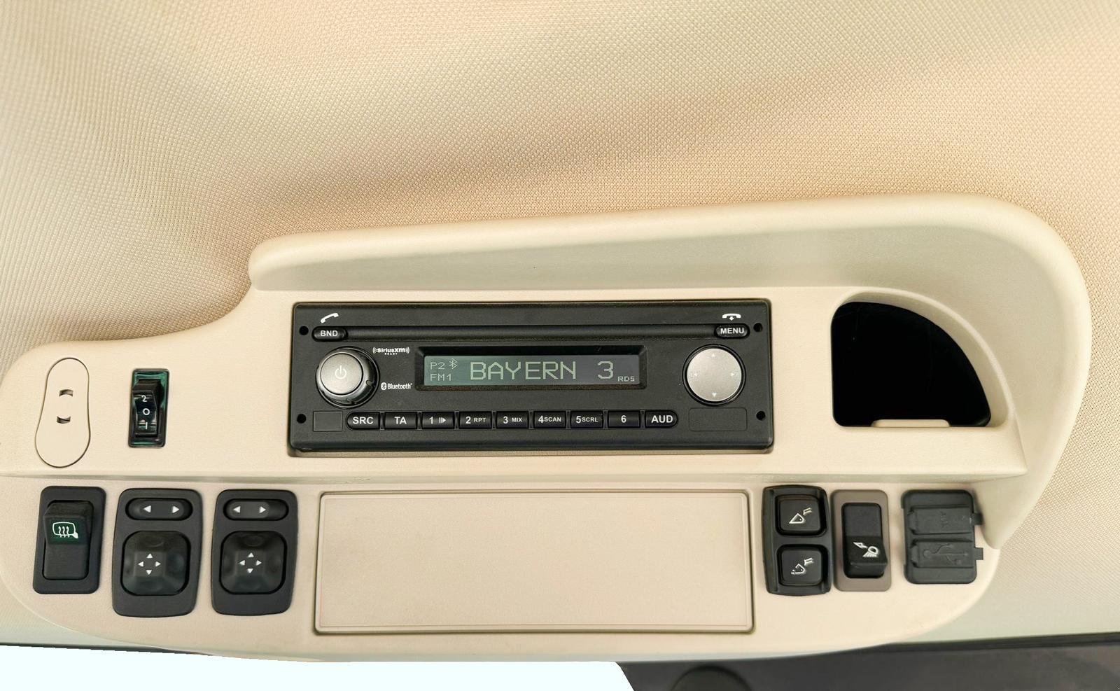 Traktor tip John Deere 6215R, Gebrauchtmaschine in Kirchdorf a. Inn (Poză 8)