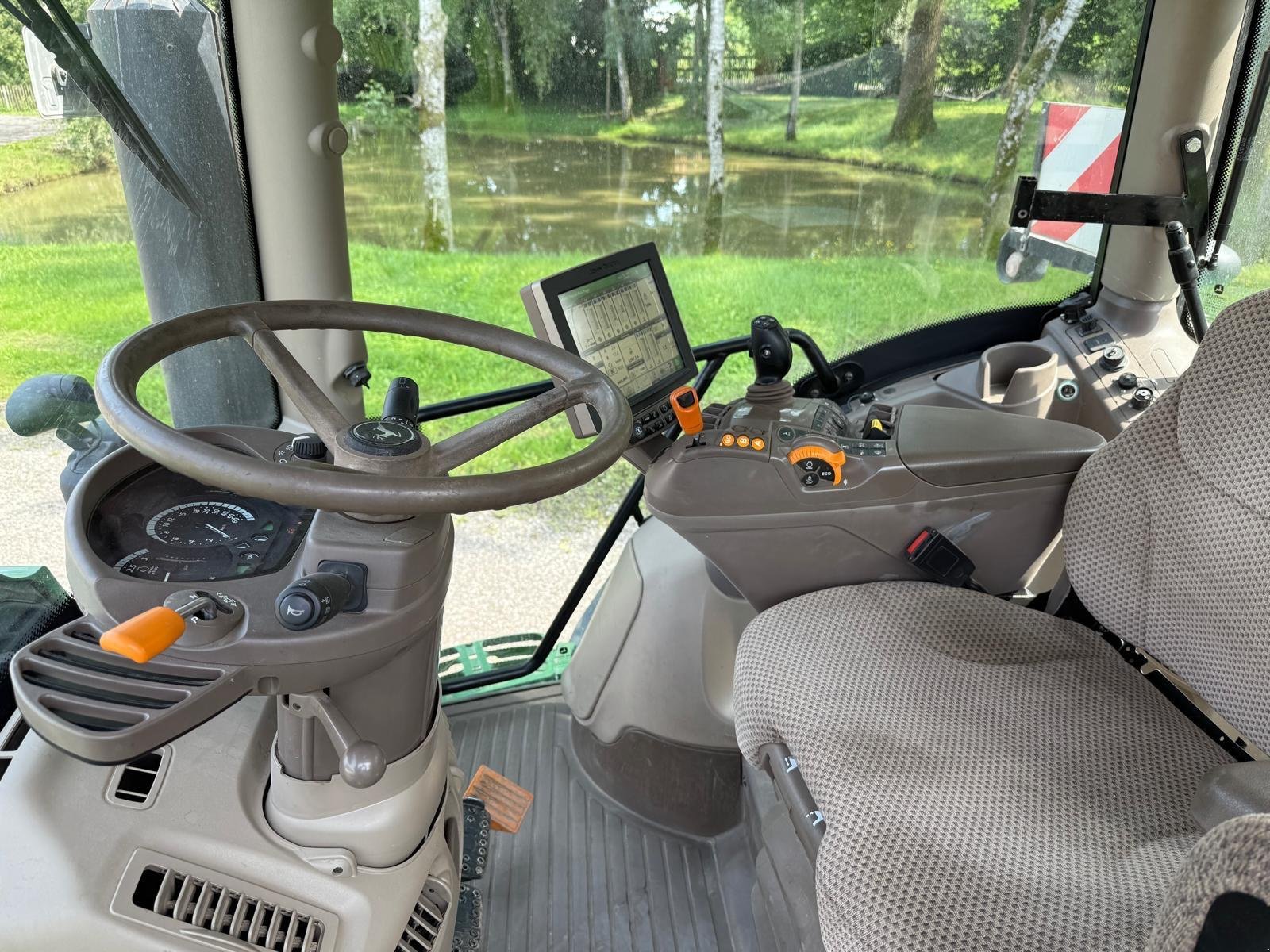 Traktor tipa John Deere 6215R, Gebrauchtmaschine u Eching (Slika 11)