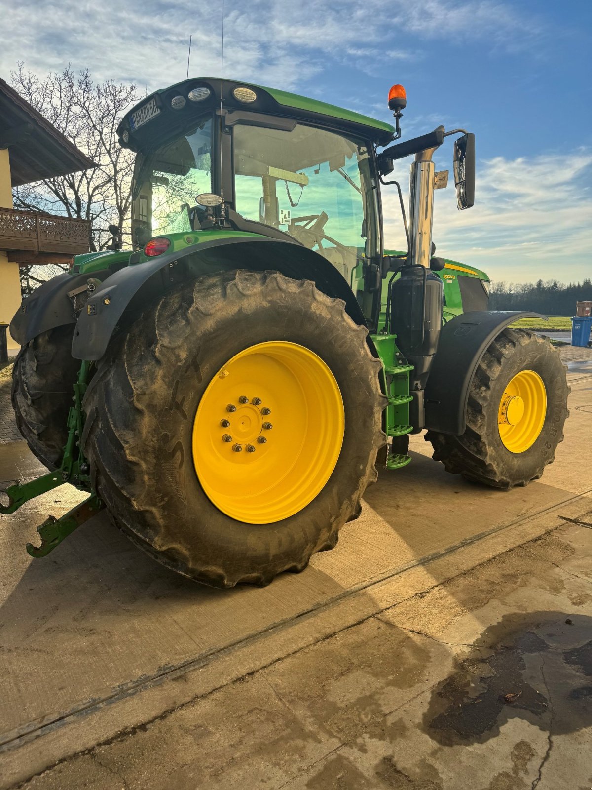 Traktor типа John Deere 6215R, Gebrauchtmaschine в Bayern - Tettenweis (Фотография 7)