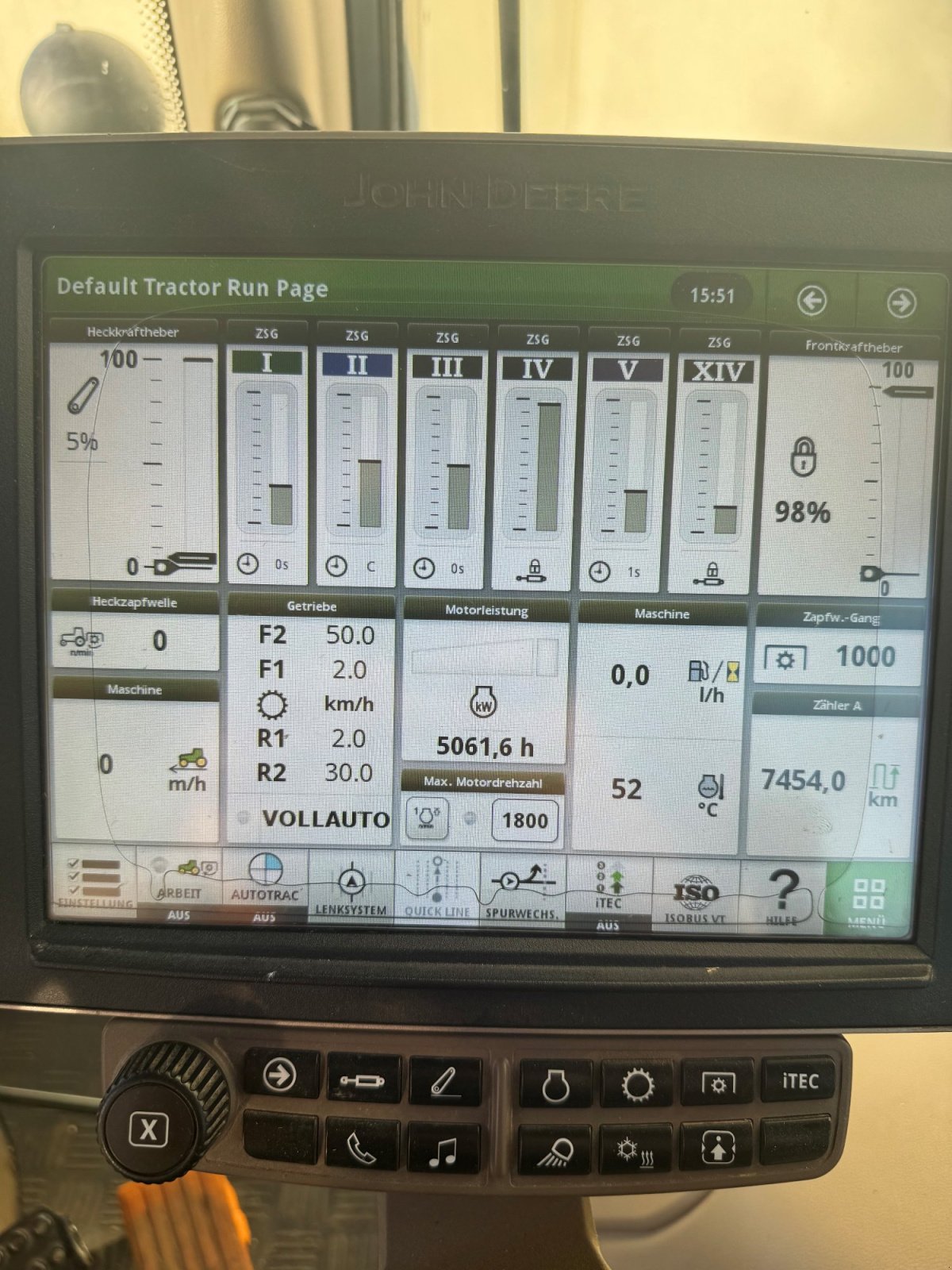 Traktor типа John Deere 6215R, Gebrauchtmaschine в Bayern - Tettenweis (Фотография 17)